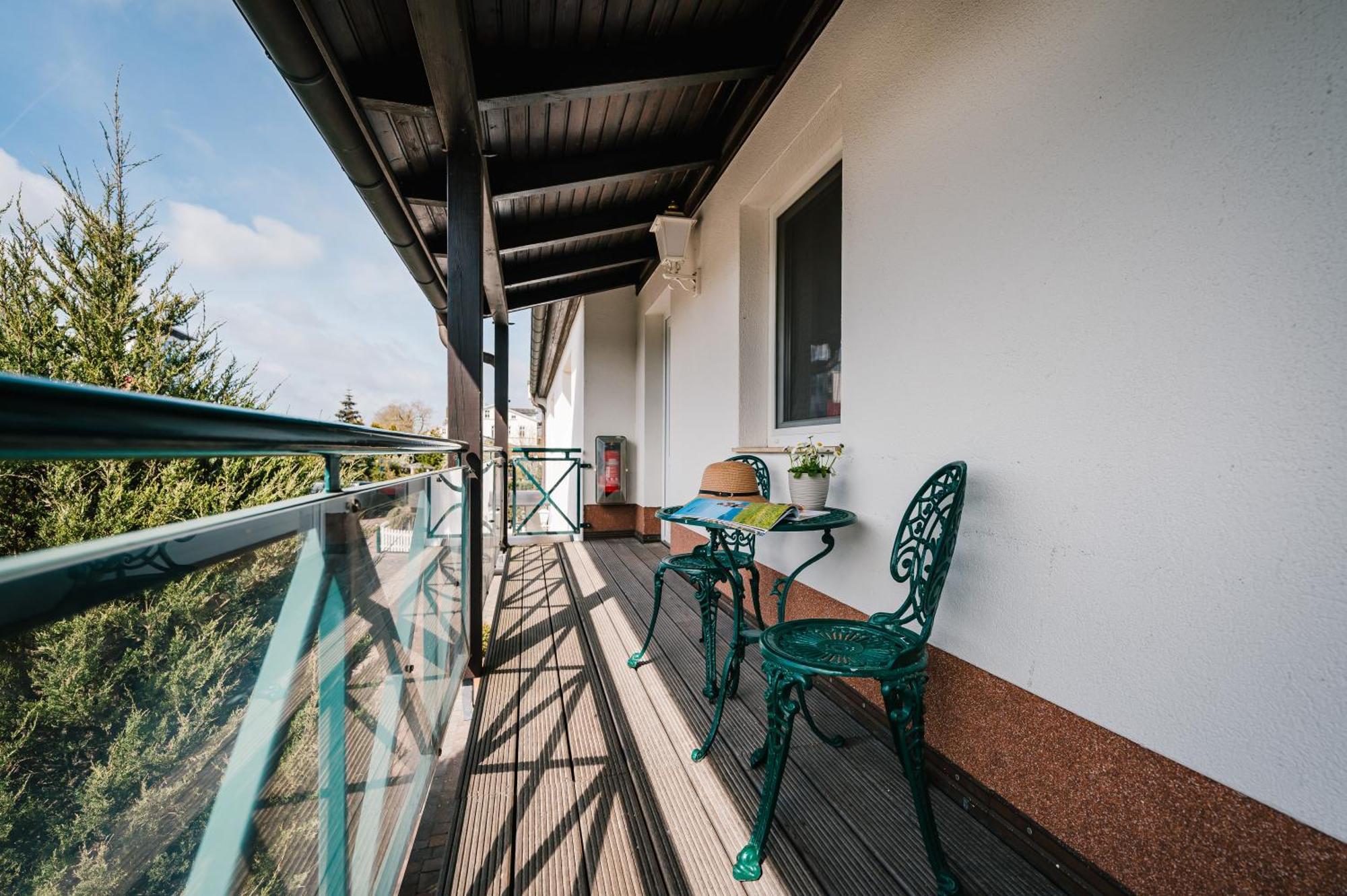 Gasthaus&pension Zur Schaabe Gasthof Glowe